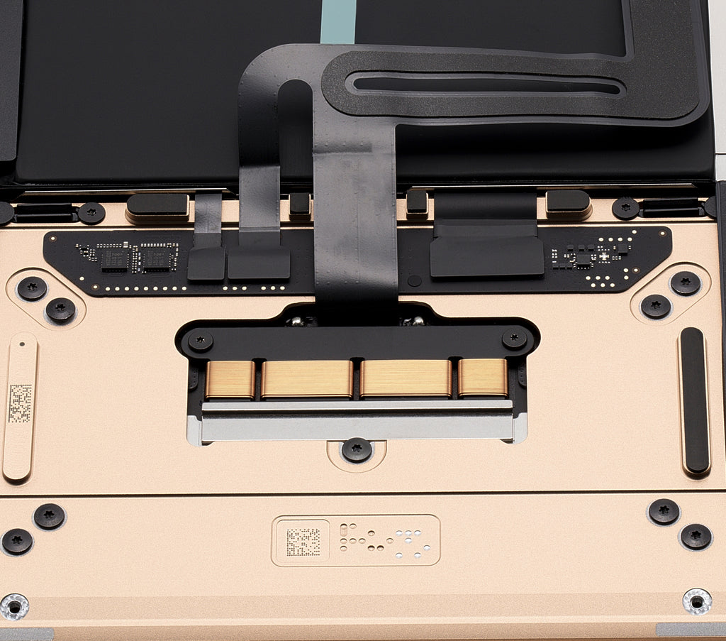 Topcase m. Akku & UK-Tastatur f. MacBook Air 13" A2337 Gold