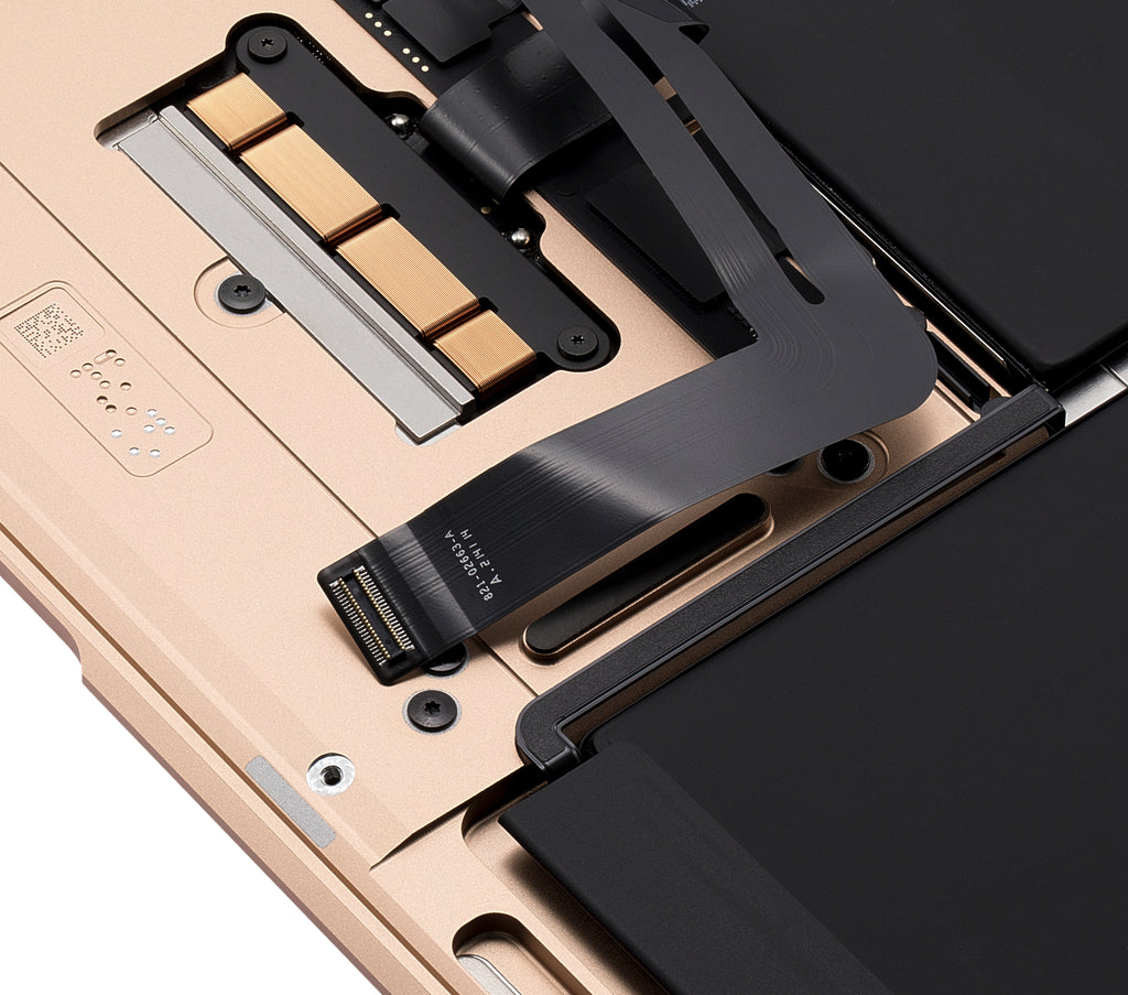 Topcase m. Akku & UK-Tastatur f. MacBook Air 13" A2337 Gold