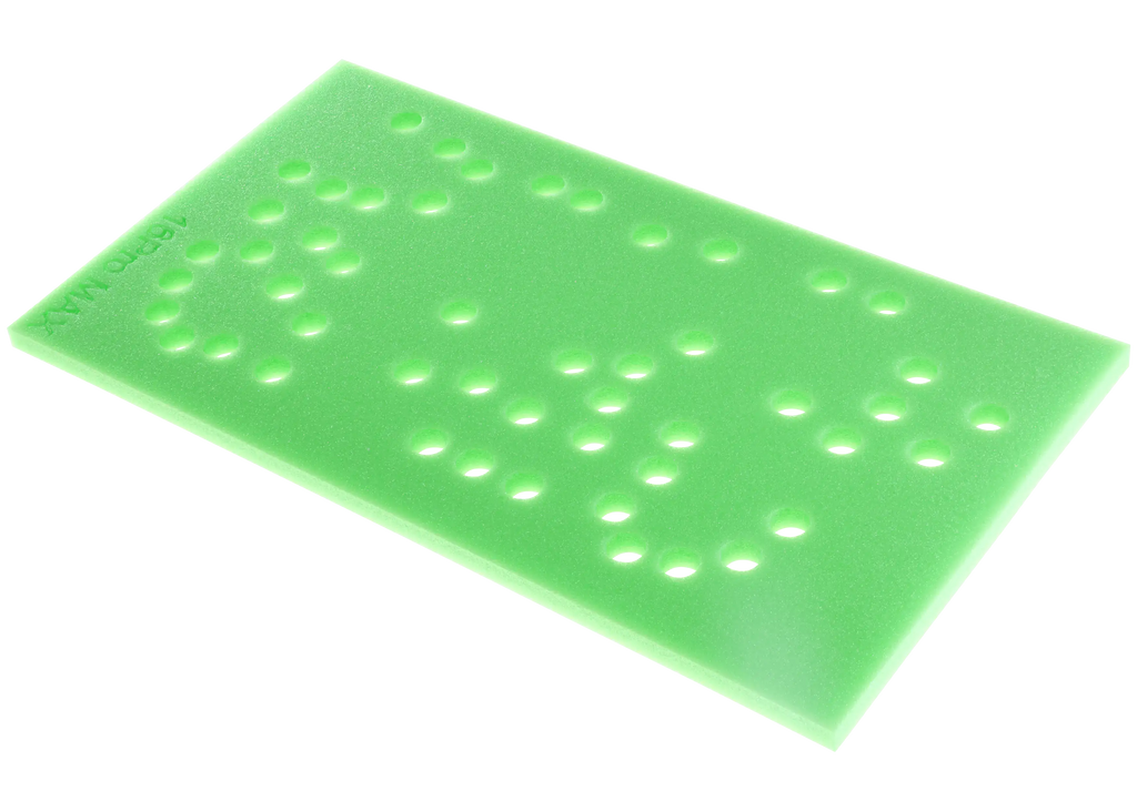 iScrews Position Mat for iPhone 16 Pro Max (dottorpod)
