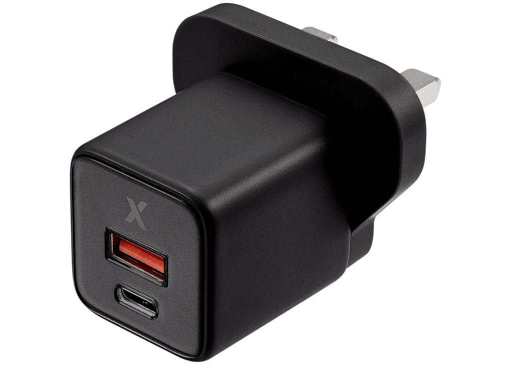 AmpSentrix 30W 2-in-1 USB-C / USB-A Wall Adapter (220V / UK Plug) (Schwarz Titanium)